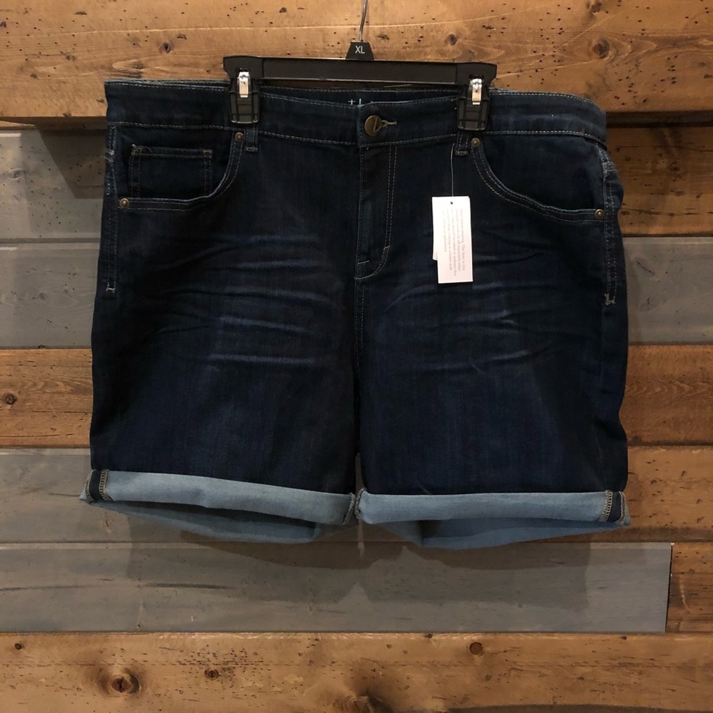 Denim shorts size 16W